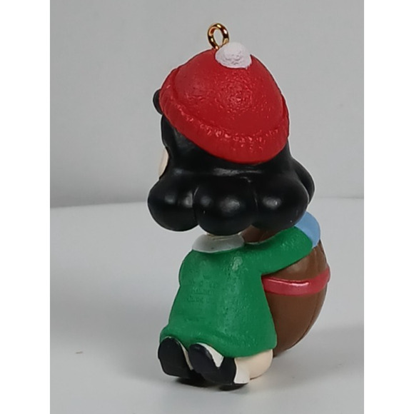 HALLMARK KEEPSAKE 1994 ORNAMENT: COLLECTOR'S SERIES: THE PEANUTS GANG: "LUCY" - Picture 9 of 12